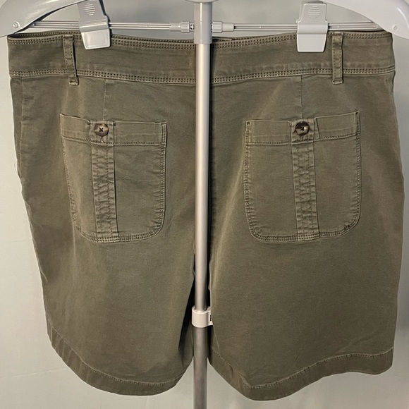 J Jill green chino shorts size 12 - Picture 5 of 9